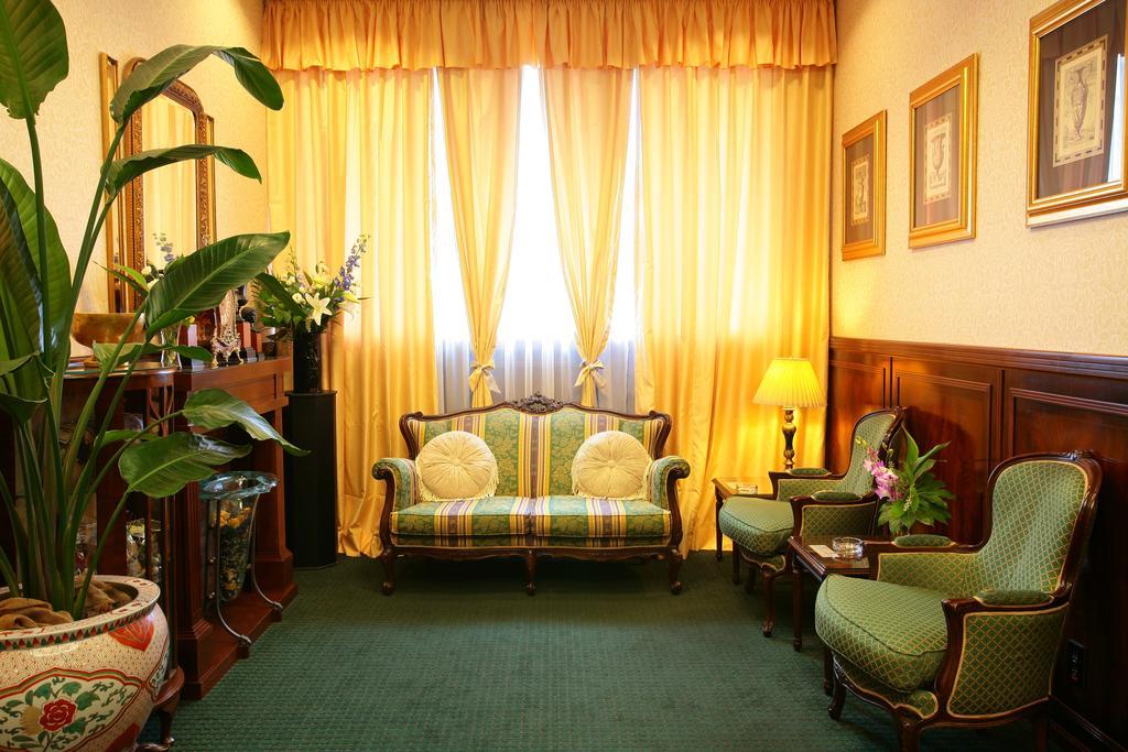 Dukes Hotel Nakasu Fukuoka  Zewnętrze zdjęcie