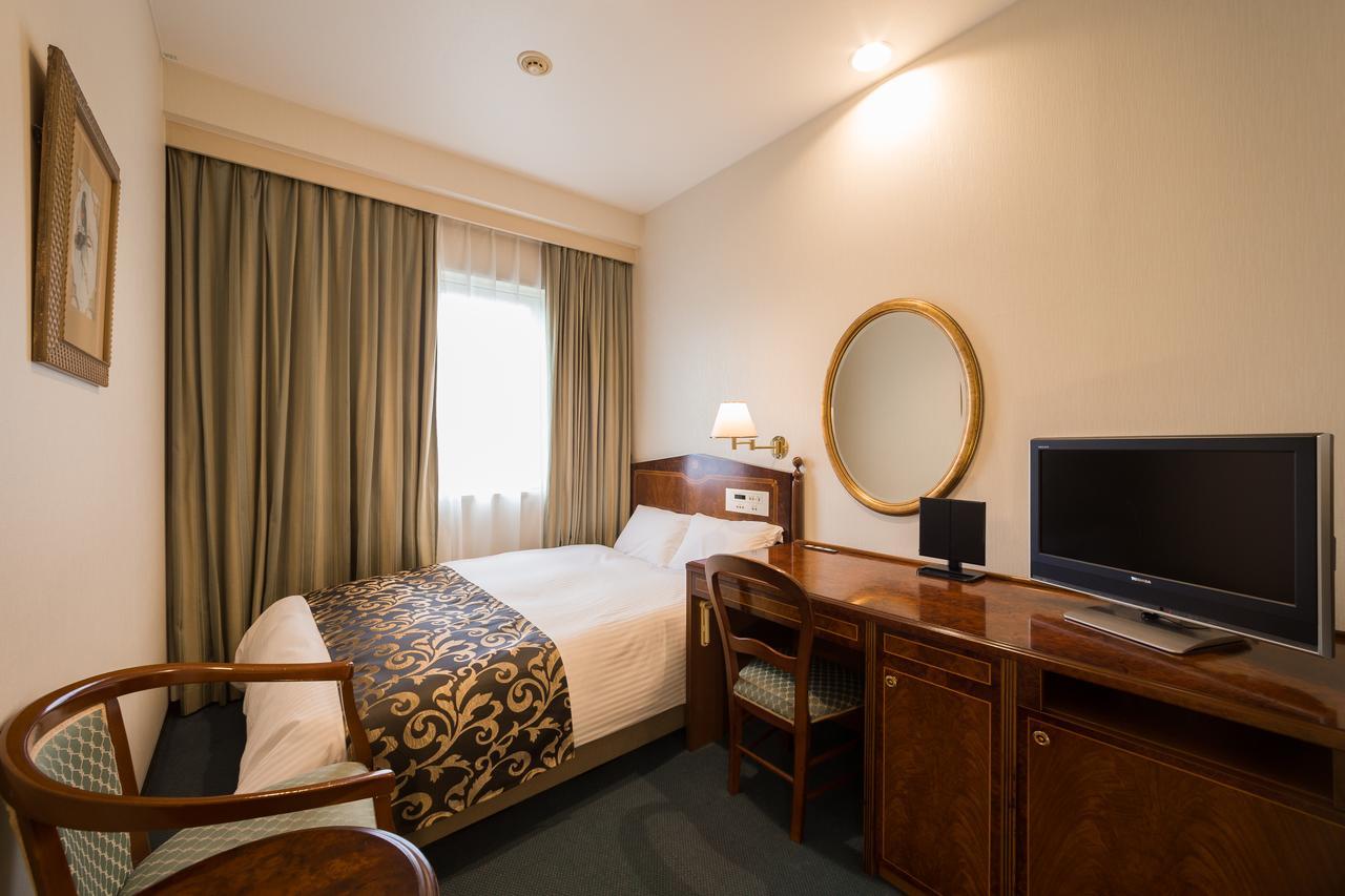 Dukes Hotel Nakasu Fukuoka  Zewnętrze zdjęcie